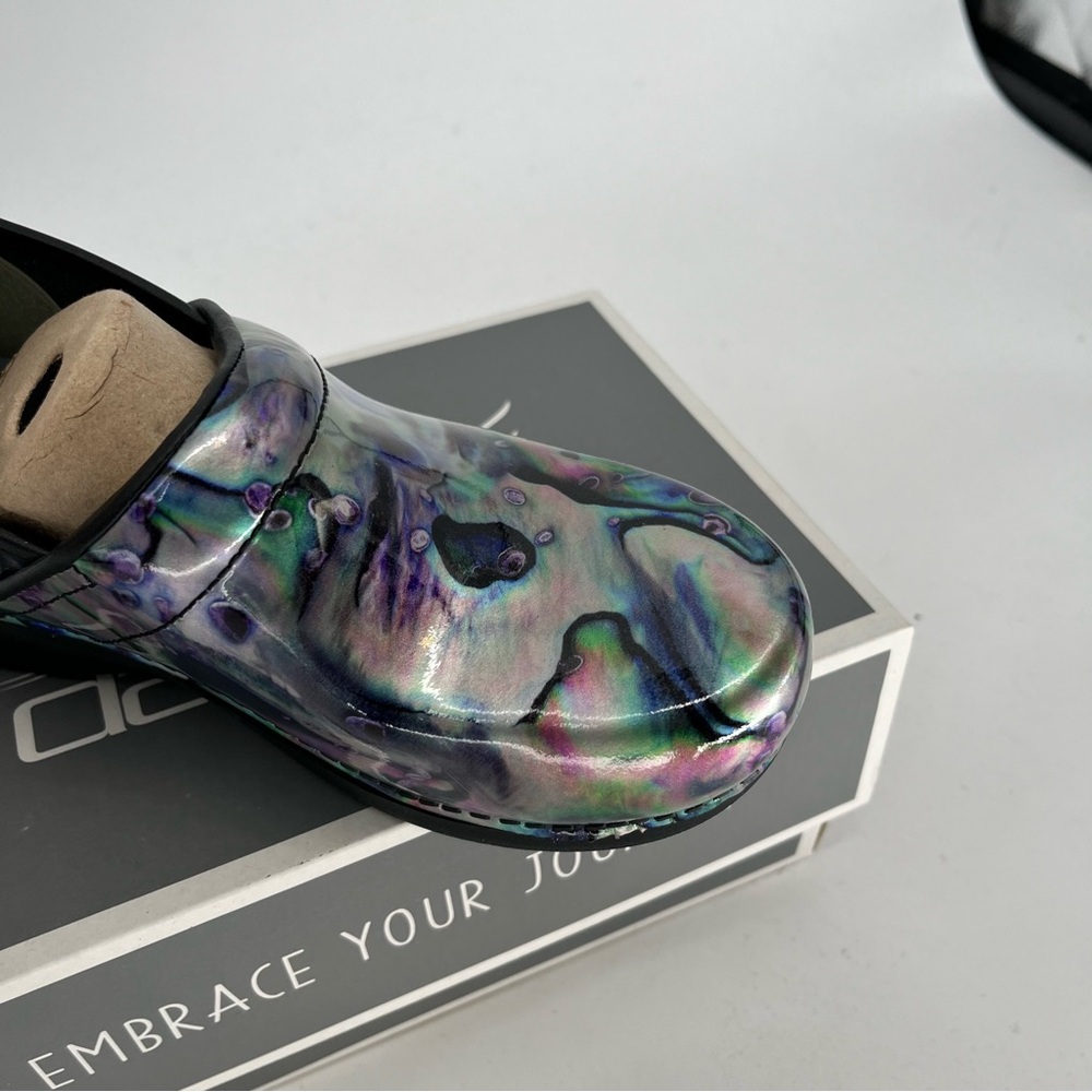 NWT Dansko Iridescent Silver Pearl Women's Clogs multi size - Picture 4 of 9